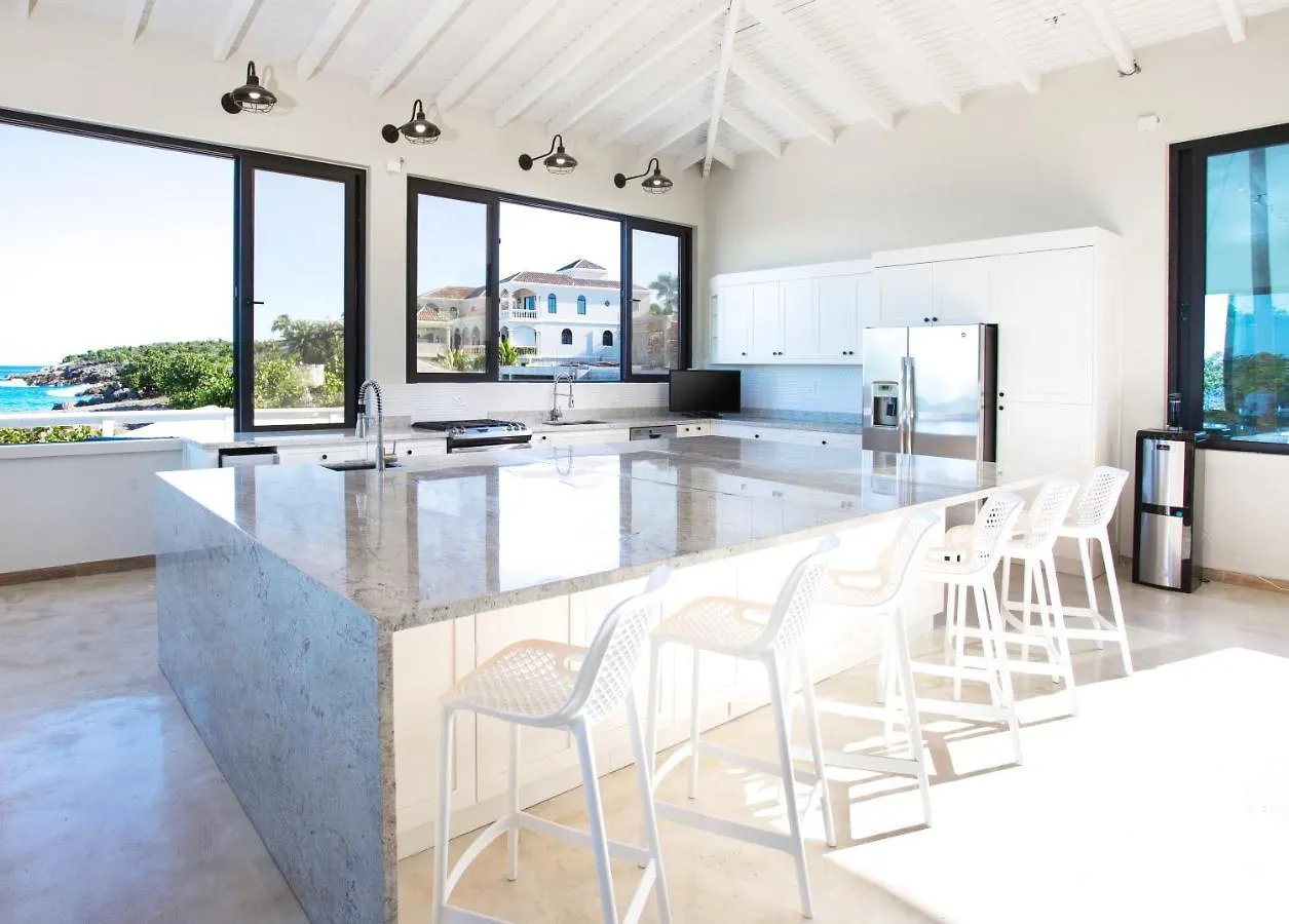 Sandcastle Villa & Beach House The Valley 0*,